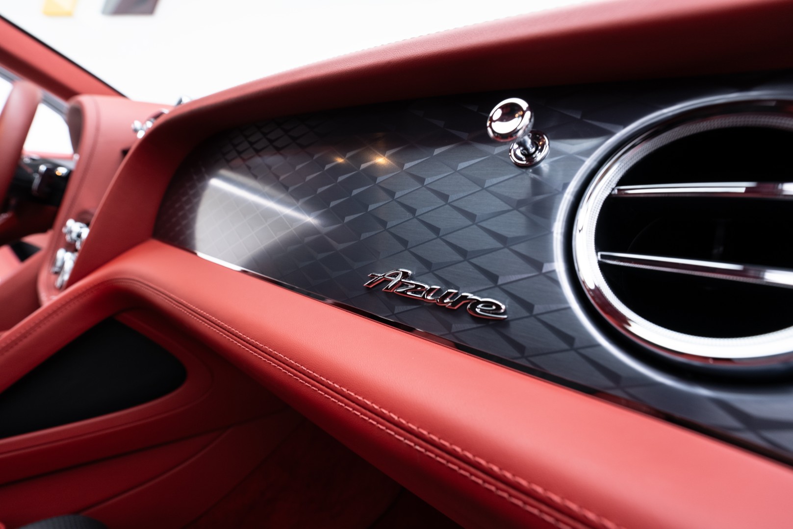 2023 BENTLEY BENTAYGA AZURE | GCC | MAIN DEALER WARRANTY SERVICE